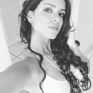 Meet your Posher, Mariajose